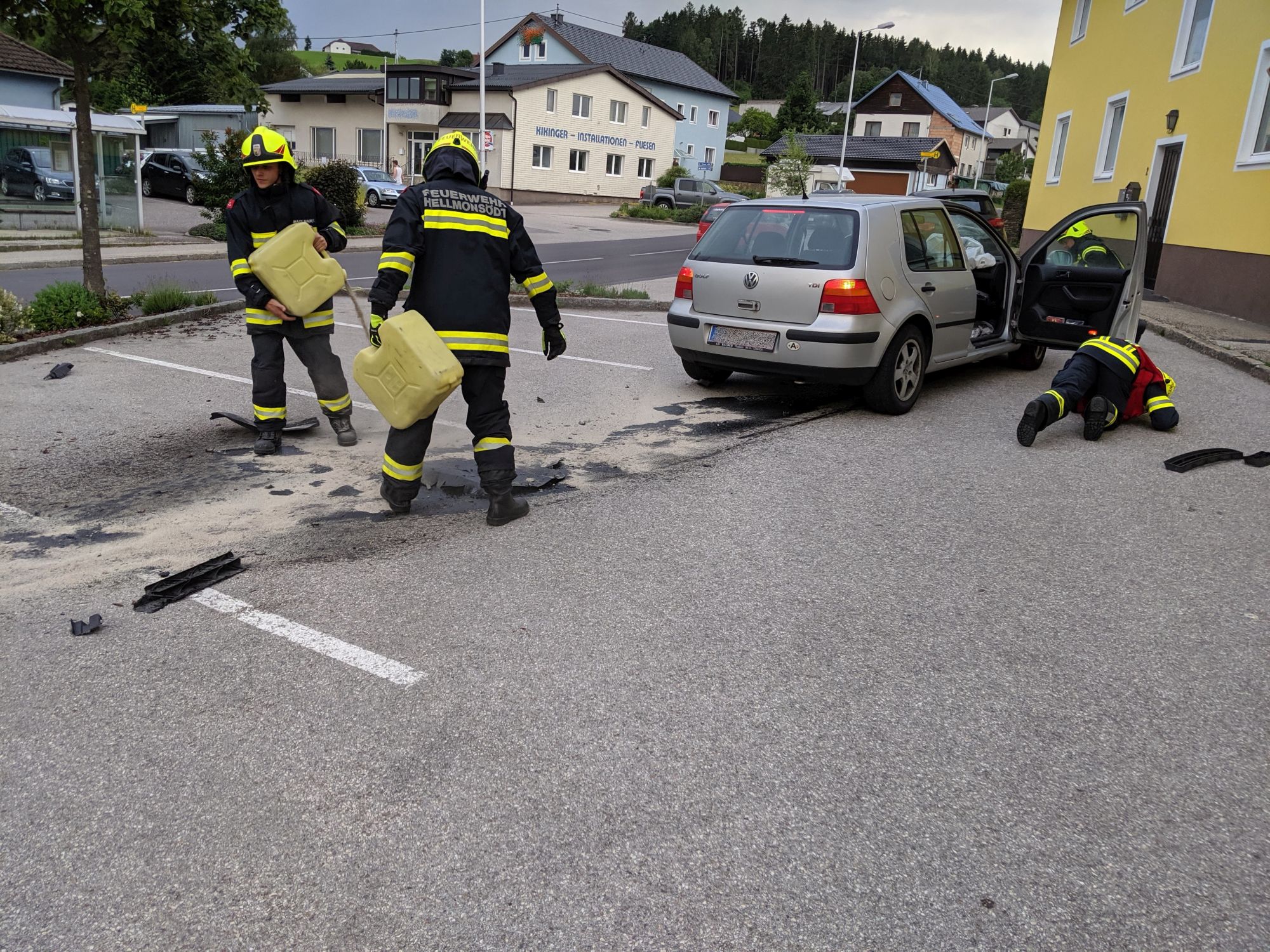 Read more about the article Verkehrsunfall Aufräumarbeiten